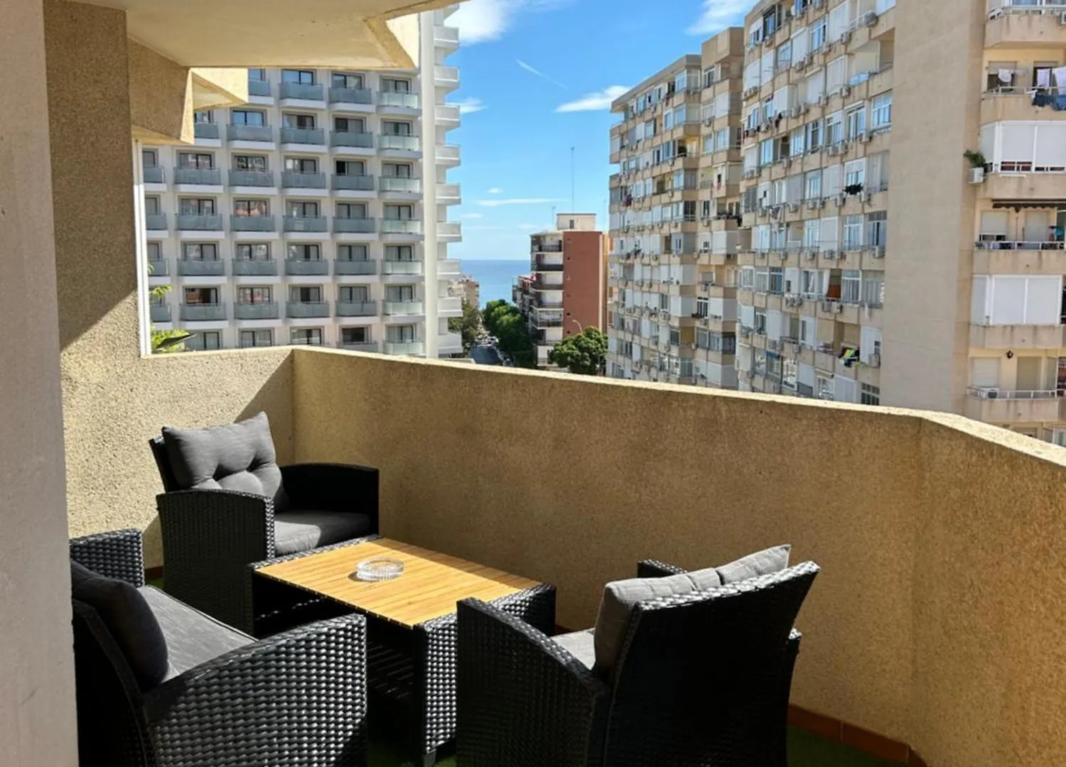 Oasis With Terrace And Sea Views With Rooftop Pool Torremolinos Apartmán